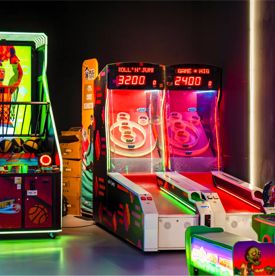 Arcade Bee Blue City